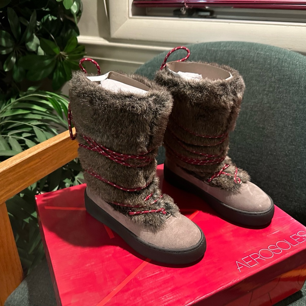 AEROSOLES Brown Faux Fur Boots with Red Laces (NIB)